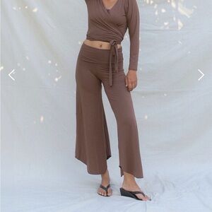 Indigo Luna Layla Flares